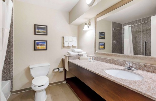 Port Allen Hotel | Comfort Suites Port Allen - Baton Rouge