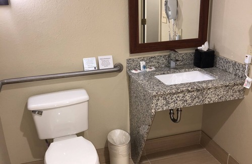 University Place Hotel | Comfort Suites University - Research Park