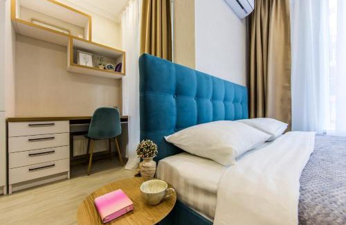 Dniprovs'kyi District Apartment | Comfort Town Love Home