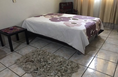 Tlaquepaque Bed & Breakfast | Comfortable, spacious and beautiful residence located next to the Prologis industrial park.