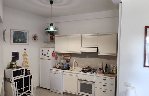 Marina di San Nicola Apartment | Comfortable Apartment with Garden and WiFi