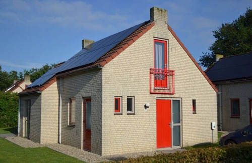 Ewijk Apartment | Comfortabel 6p vakantiehuis met laadpaal