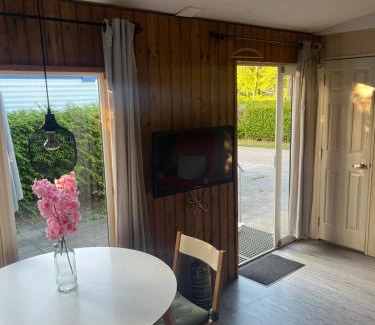 Schoonloo Ski Chalet | Comfortabel Chalet 015 in Schoonloo inclusief Fietsen & Airco!