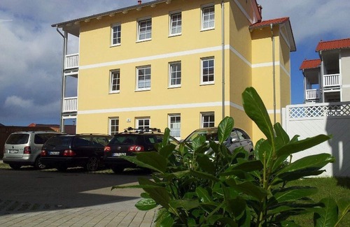 Graal Apartment | Comfortable 100 sqm apartment for up to 6 people