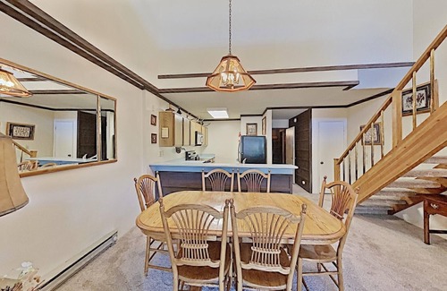 Mammoth Lakes Condo | Comfortable 2 Bedroom Condo with Loft! Prime Location with Beautiful View! (Unit 406 at 1849) by RedAwning