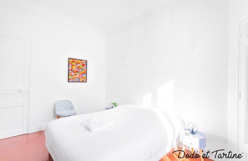 Toulon Apartment | Comfortable 2 bedroom close to the station - Dodo et Tartine