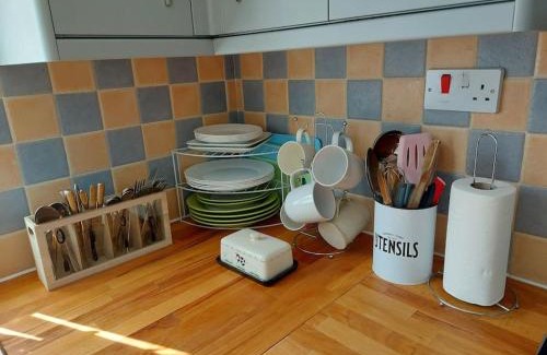 Exeter Apartment | Comfortable 2 bedroom house in historic Exeter
