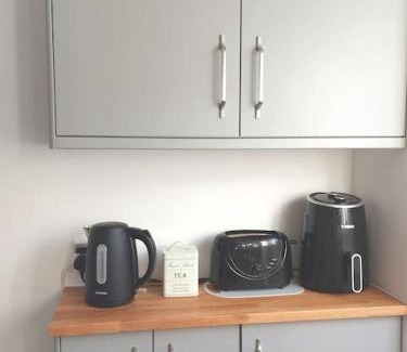 Exeter Apartment | Comfortable 2 bedroom house in historic Exeter