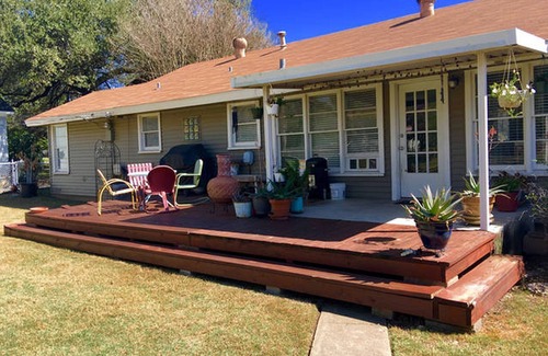 Dean Highland House | Comfortable 3/2 in Dean Highlands! Waco, TX - Magnolia Silos, Baylor University