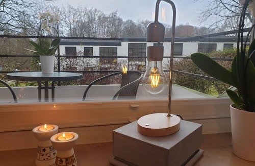 Gluecksburg House | Comfortable and modern, balcony, PP, beach, DeLongi, home cinema.