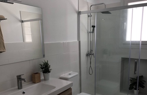 Malaga Apartment | Comfortable and quiet Apartment ideal family and friends, a luxury on the beach