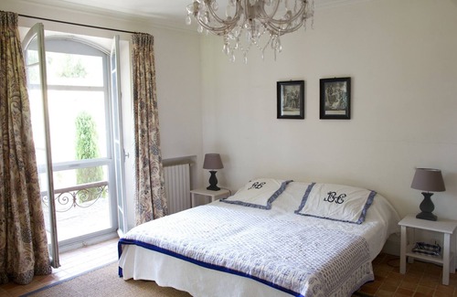 Moules House | Comfortable and refined holiday home in Camargues - by feelluxuryholidays