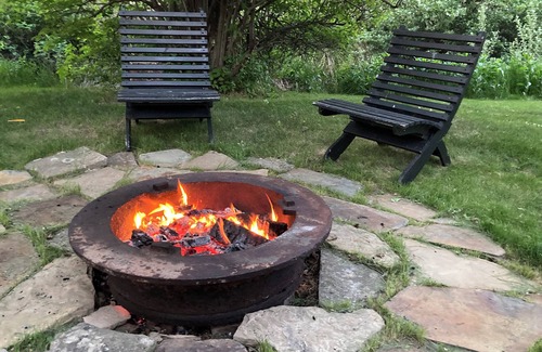 Livingston House | Comfortable and roomy getaway in beautiful Livingston, Montana