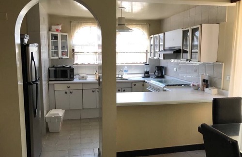 La Salud Apartment | comfortable apartment excellent location 8 minutes from downtown