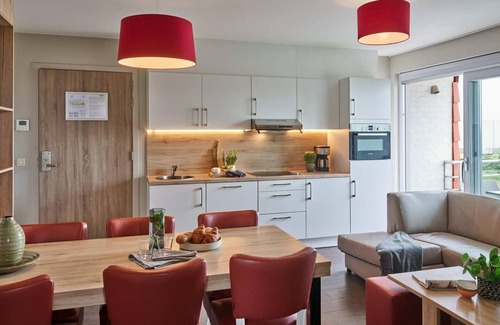 Zeebrugge Apartment | Comfortable apartment with air conditioning, on a resort, 2.5 km. from the beach