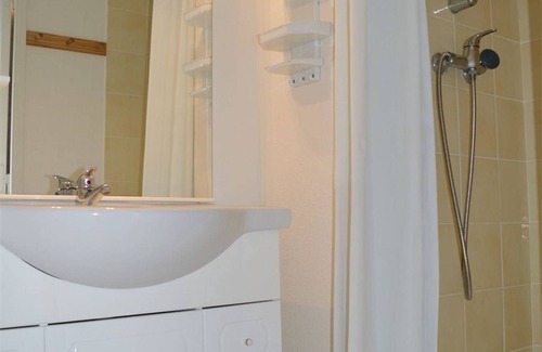 Les Angles Apartment | Comfortable apartment, 1 bedroom, private parking