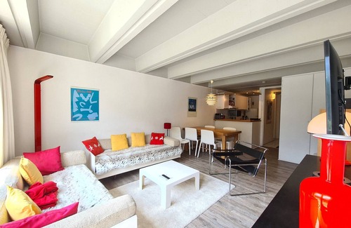 Flaine Apartment | Comfortable apartment near slopes, free WIFI, 8 ppl, Flaine