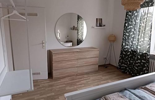 Rathaus Wattenscheid Apartment | Comfortable Apartment with balcony