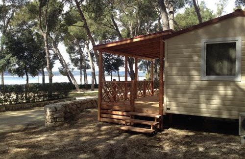 Biograd na Moru Ski Chalet | Comfortable chalet with two bathrooms at 31 km from Zadar