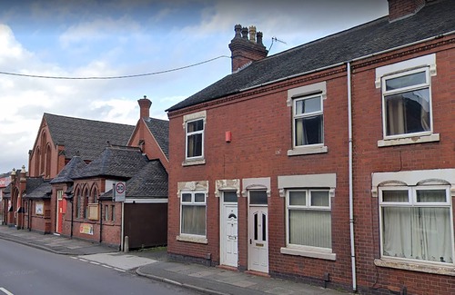 Stoke-on-Trent House | Comfortable Cosy House in Stoke