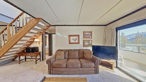 Mammoth Lakes Apartment | Comfortable Cozy 2 Bedroom Condo with Loft!