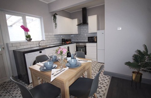 Belfast House | Comfortable Double Bedrooms