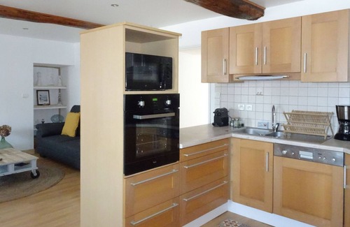 Plougasnou Apartment | Comfortable Duplex Bay of Morlaix, Plougasnou