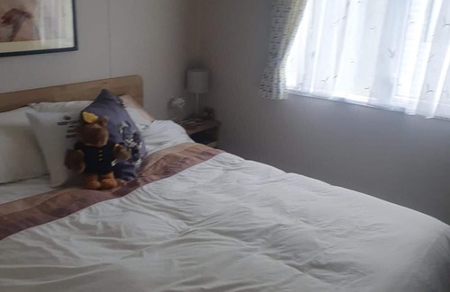 Weymouth Cabin | Comfortable Family Caravan in Weymouth