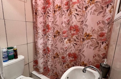Nassau Condo | Comfortable family friendly 2bed, 2bath condo. Near down town and many beaches.