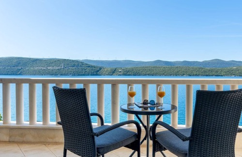 Neum Apartment | Comfortable Four-Bedroom Apartment