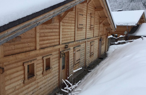 Villard-sur-Doron Ski Chalet | Comfortable chalet in the heart of Beaufortain