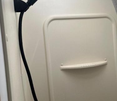 Bodfish House | Comfortable Guest RV With EV charger Semi Rural Area