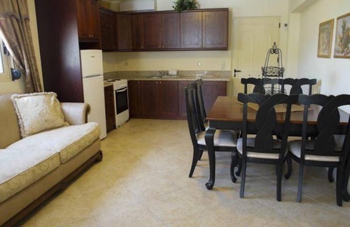 Adele House | Comfortable holiday house for 10 persons, with swimming pool
