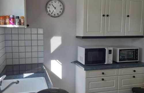 Barbatre House | Comfortable house 5 pers - Forest & beach 500m away - Pets allowed