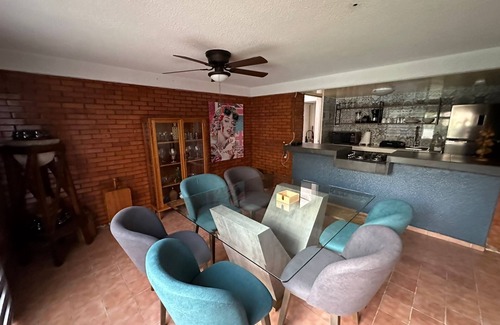Cuernavaca House | Comfortable house in Eterna Primavera, ideal for families and friends.