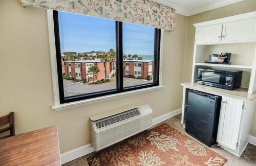 Litchfield by the Sea Apartment | Comfortable Resort View Lodge Room 3rd Floor