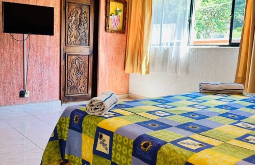 Tequesquitengo Hotel | Comfortable room for 2-3 people. Breakfast included