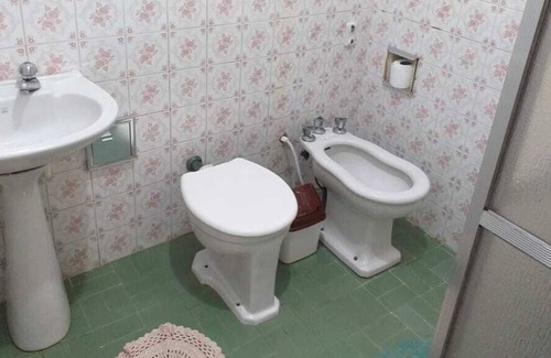 Campos Eliseos House | Comfortable single storey house with great accessibility. A few meters from the beach.