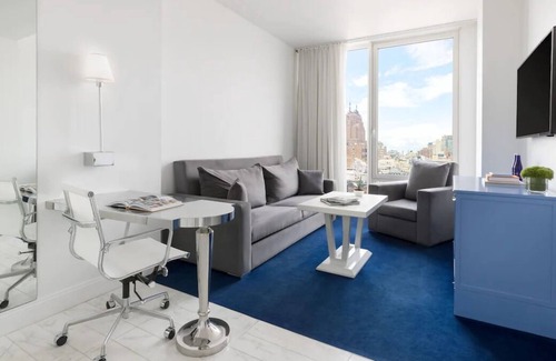 SoHo House | Comfortable Stay! 4 Pet Friendly Units! Parking, Close to Washington Square Park