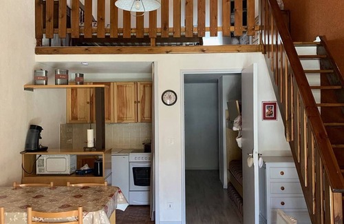 Barcelonnette Apartment | Comfortable T2 Mezzanine Apt 6 People, Balcony, Parking