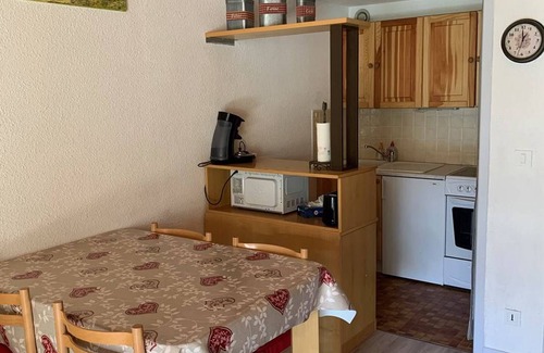 Barcelonnette Apartment | Comfortable T2 Mezzanine Apt 6 People, Balcony, Parking