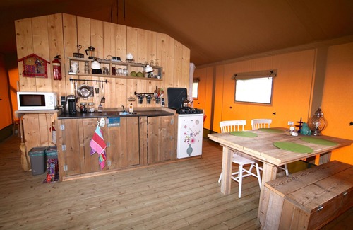 Enumatil Cabin | Comfortably furnished safari tent in the Dutch countryside