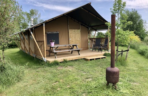 Enumatil Cabin | Comfortably furnished safari tent in the Dutch countryside