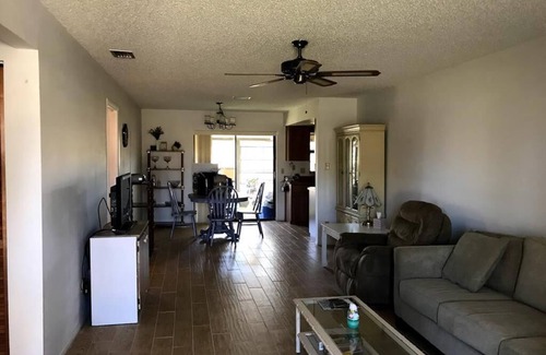Edgewater House | Comfortably furnished duplex is perfect for a unique Florida getawa