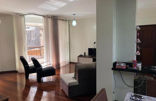 Marco Apartment | Comforto e Requinte Apto 3 quartos, garagem, prox Hangar, Porto Dias