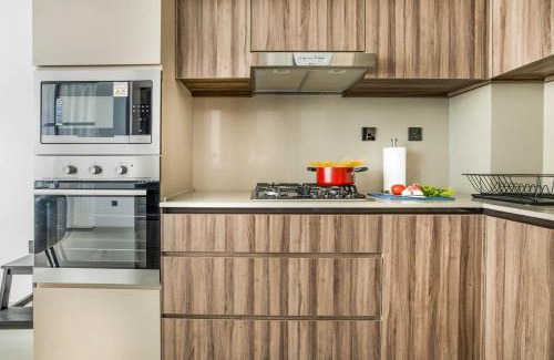 Jumeirah Village Apartment | Comfy 1BR w Cinema Room Business Centre Pool Table and Sauna