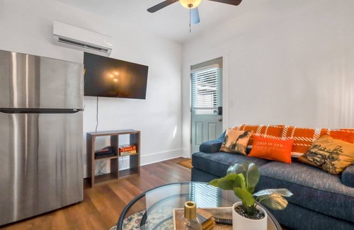 Eastside Apartment | Comfy 3-Bedroom Unit to Stay Between Adventures!