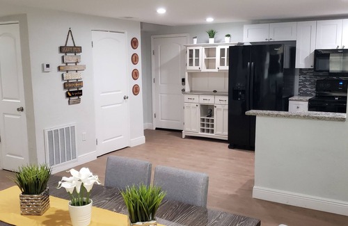 Sanford House | Comfy 3-BR home for walking Downtown Sanford and visiting Central Florida