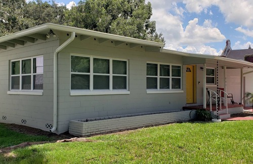 Sanford House | Comfy 3-BR home for walking Downtown Sanford and visiting Central Florida