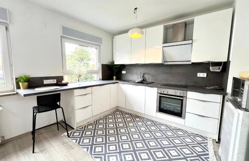 Hohenhaus Apartment | Comfy Apartment mit Garten in Köln
